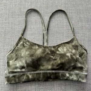 Lululemon Flow Y Bra